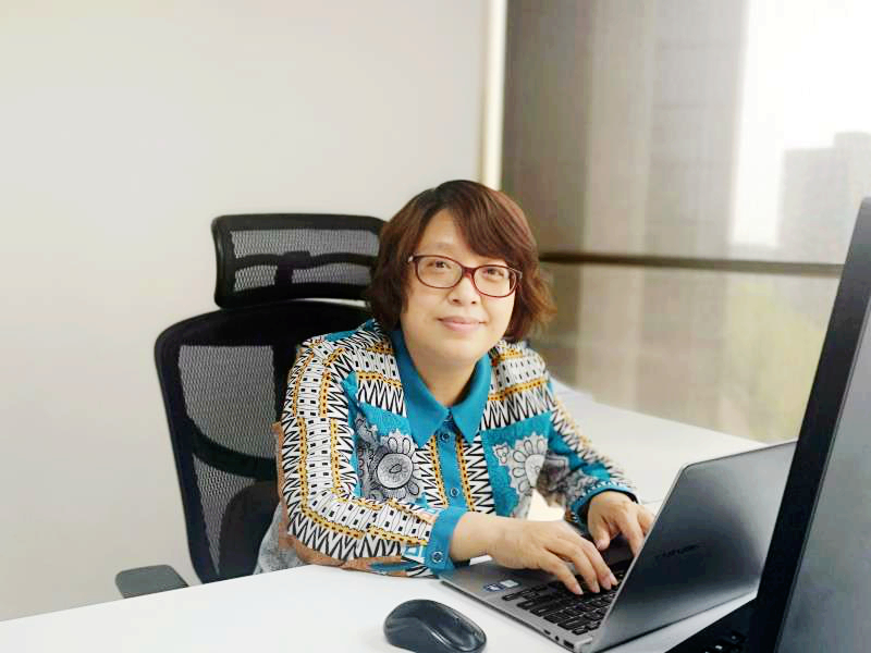 首都最美巾幗奮斗者尹洪苓：以奮斗的姿態(tài)，砥礪前行 展現(xiàn)新時代“她風(fēng)采”