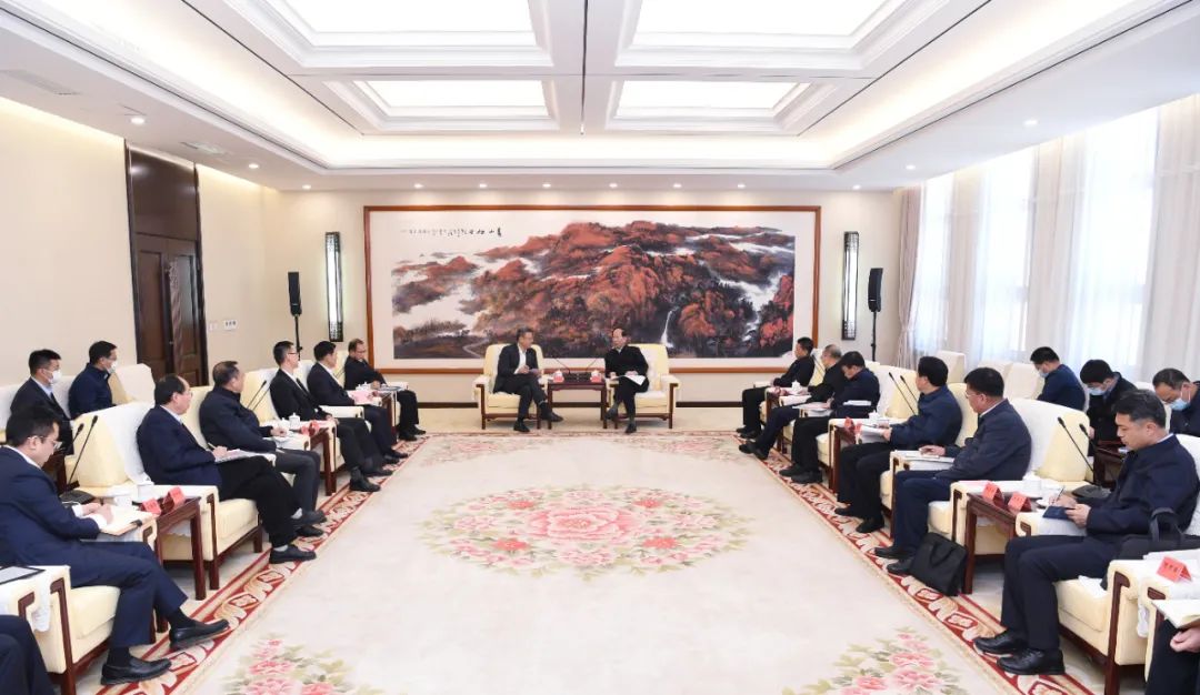錢智民、江毅拜會(huì)內(nèi)蒙古自治區(qū)黨委書記、人大常委會(huì)主任石泰峰
