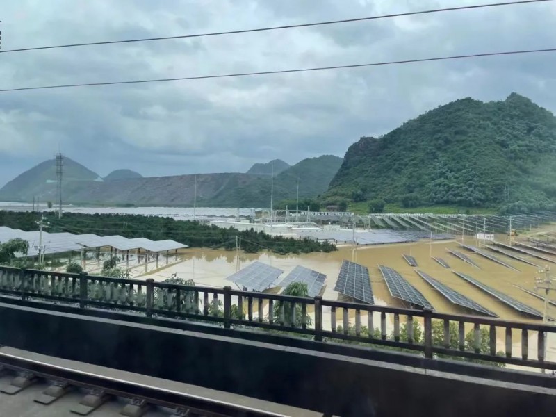 地面電站秒變漂浮電站，又一光伏電站被水淹！