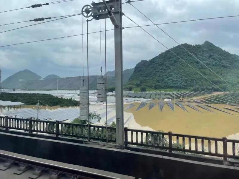 地面電站秒變漂浮電站，又一光伏電站被水淹！