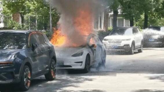 起火事件頻發(fā)，夏日高溫下新能源汽車(chē)還安全嗎
