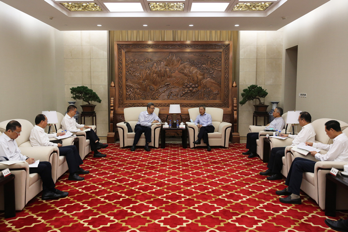 錢(qián)智民拜訪農(nóng)發(fā)行黨委書(shū)記、董事長(zhǎng)錢(qián)文揮