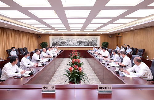 國家電網(wǎng)公司總經(jīng)理、黨組副書記張智剛與中國中鐵董事長陳云會談