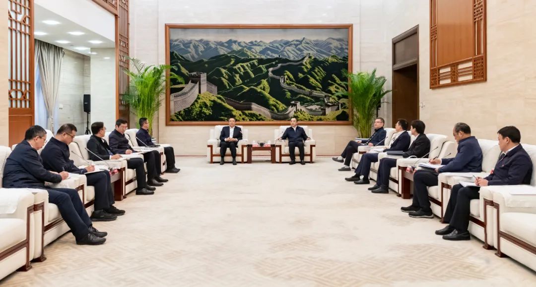大唐集團(tuán)黨組書記、董事長鄒磊會(huì)見哈電集團(tuán)黨委書記、董事長曹志安