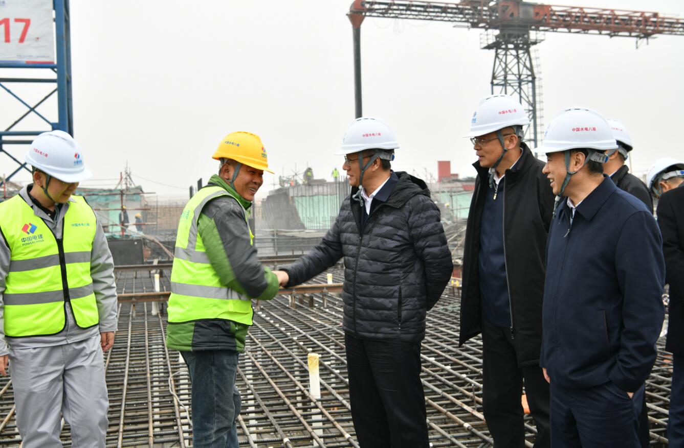 中國電建黨委副書記、總經(jīng)理王斌赴基層開展安全生產(chǎn)督導(dǎo)并調(diào)研