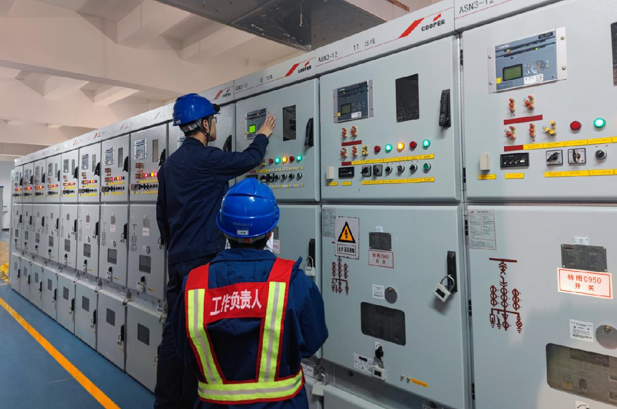 余姚市宏宇輸變電工程公司線路保護修改定值保障電網設備安全