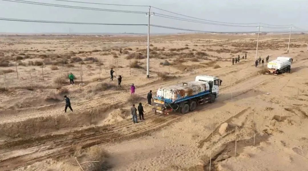 “林場主跪地求水”事件，最新通報(bào)來了!