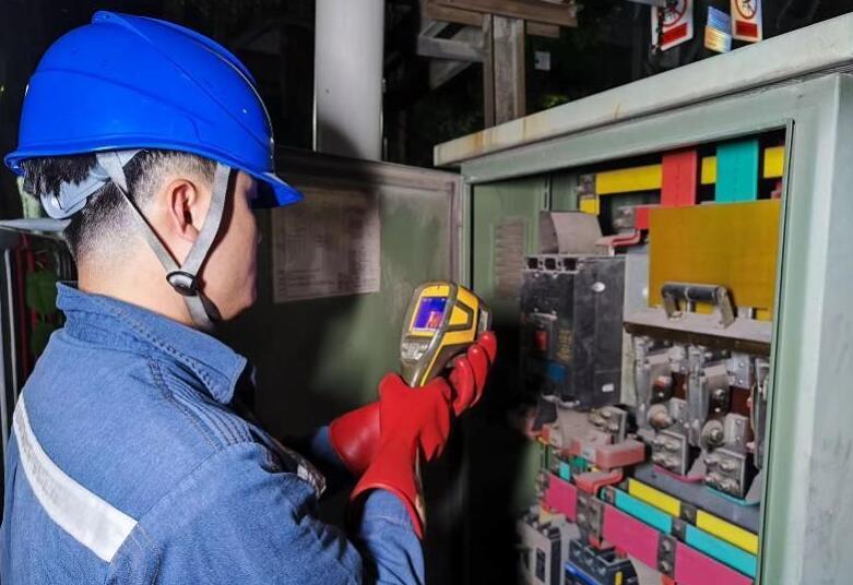 深圳供電局消除67條線路、237臺配變重滿載風(fēng)險