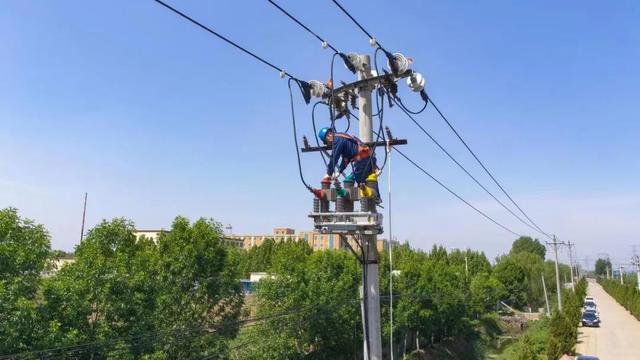 國(guó)網(wǎng)安陽(yáng)供電公司一次綜合檢修力?！?年0跳”