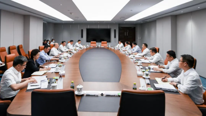 鄒磊、劉明勝與河北省省長王正譜會談
