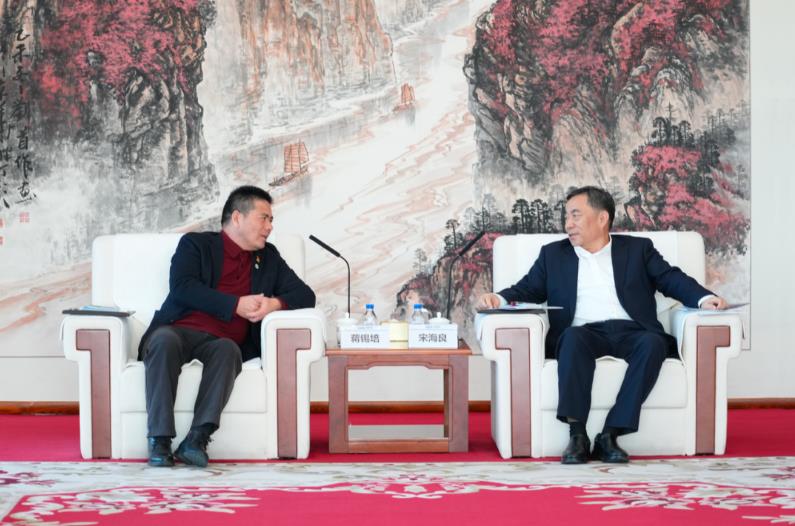 宋海良與“三新”聯(lián)盟成員遠(yuǎn)東控股集團(tuán)創(chuàng)始人、董事局主席蔣錫培會(huì)談