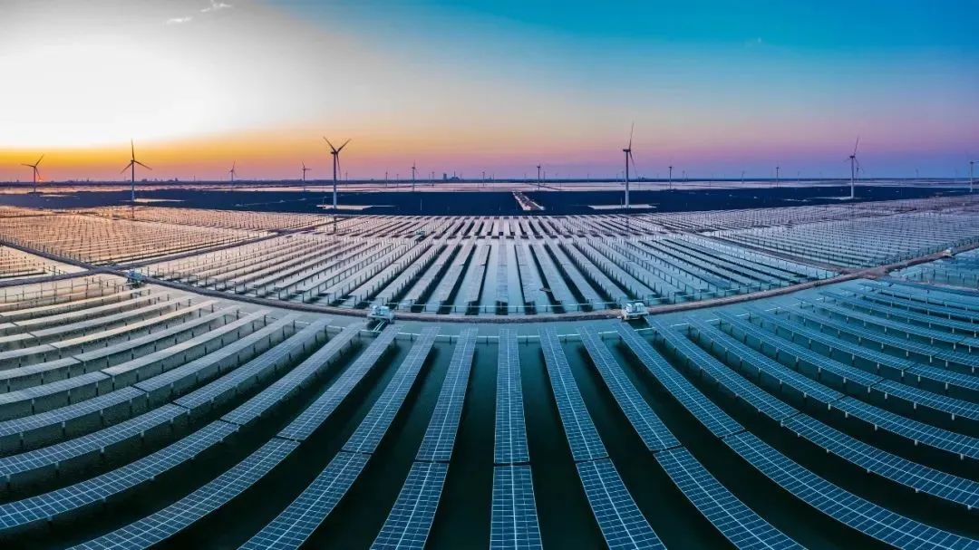 突破3億千瓦時(shí)，?；瘓F(tuán)一期300MW光伏發(fā)電項(xiàng)目實(shí)現(xiàn)年度目標(biāo)
