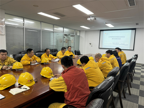 華潤電力南京公司黨委委員、副總經理陳超虎參加一期戊值安全聯系日暨安全蹲點活動