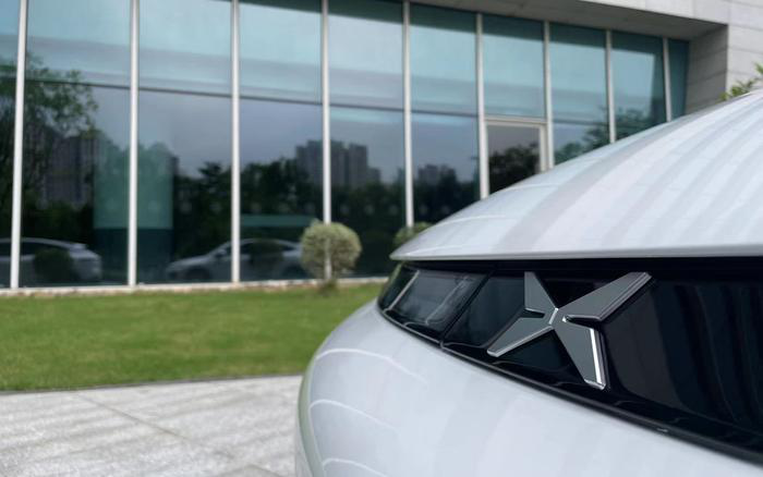 小鵬汽車去年凈虧損擴大至103億，4月將發(fā)全新品牌