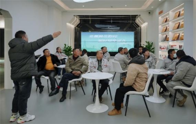 怡能集團(tuán)以沉浸式安全教育，為電力施工準(zhǔn)入賦能