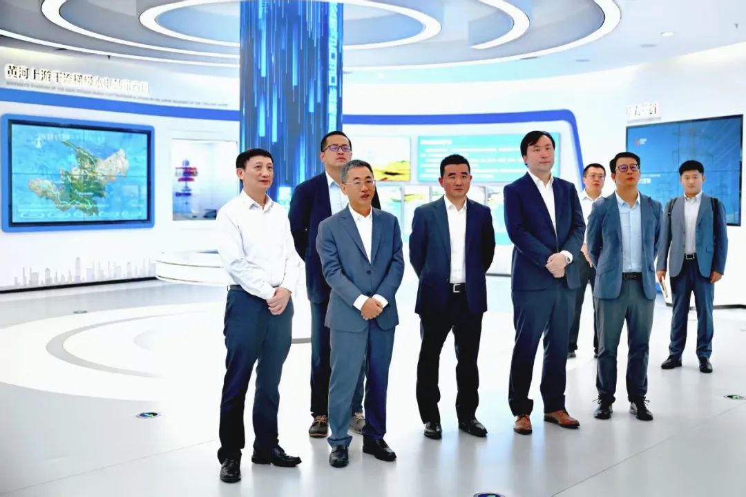 黃河公司黨委書記、董事長(zhǎng)姚小彥會(huì)見華為董事、華為數(shù)字能源總裁侯金龍
